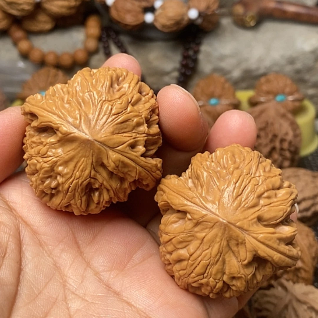 【闪购商品】把件文玩核桃闷尖赤龙45