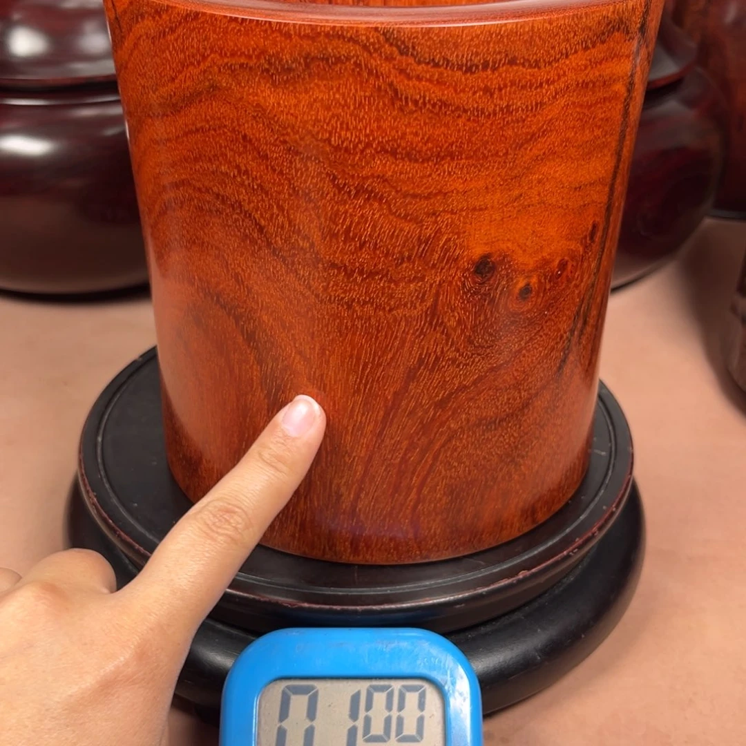 檀香木小叶紫檀大笔筒