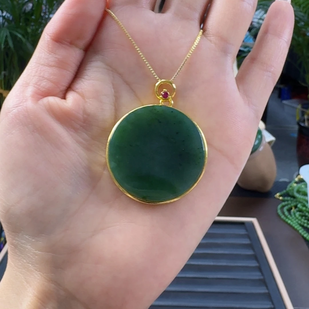 和田玉（碧玉）合金颈饰