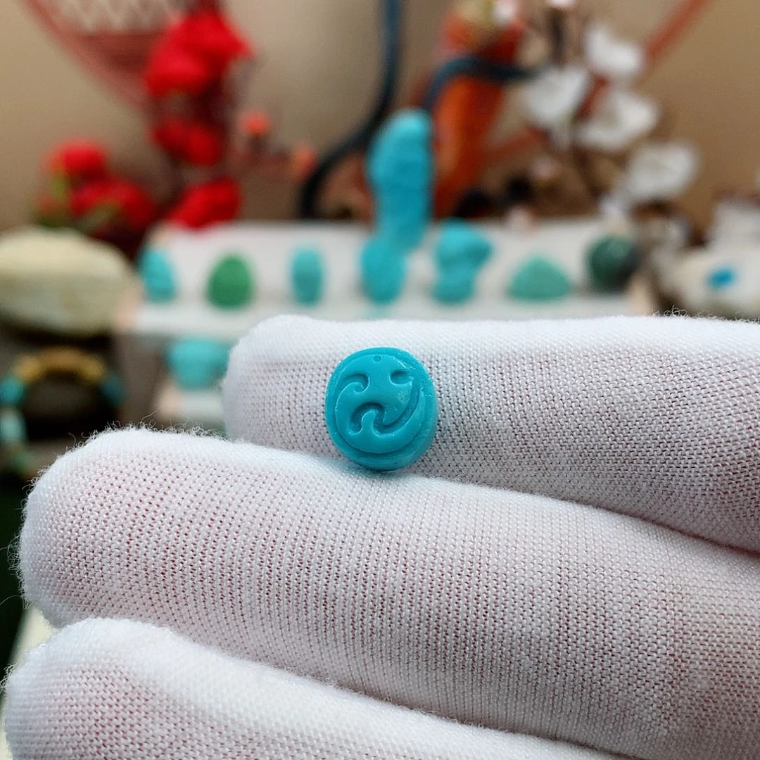 绿松石未镶嵌珠宝奇石