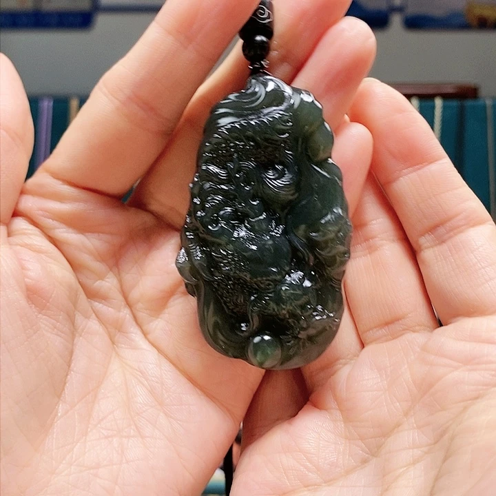 【闪购商品】颈饰未镶嵌和田玉