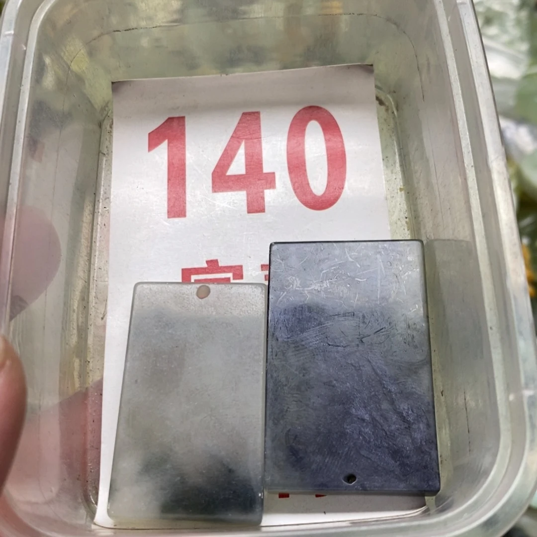 蛇纹石玉吊坠足银镀金镶嵌