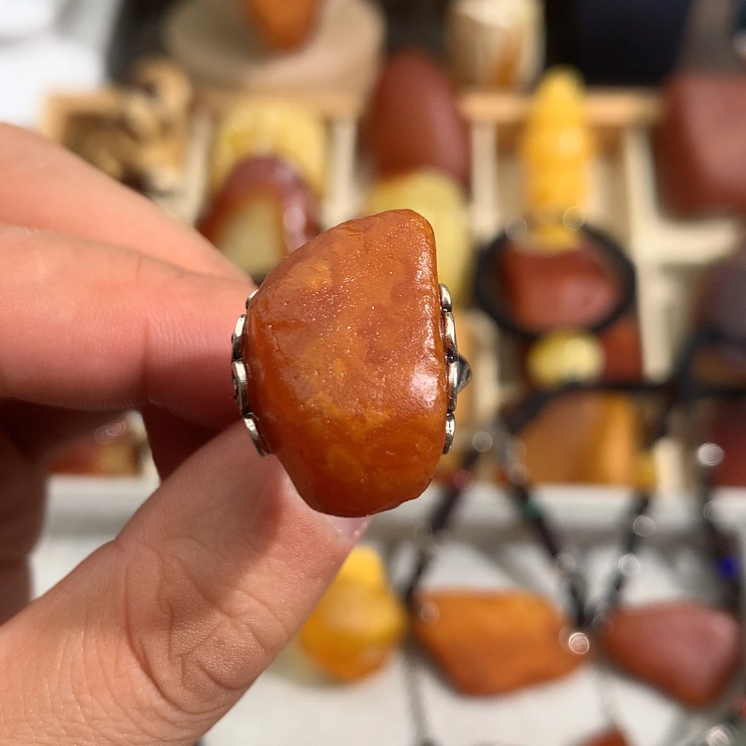 蜜蜡裸石未镶嵌你