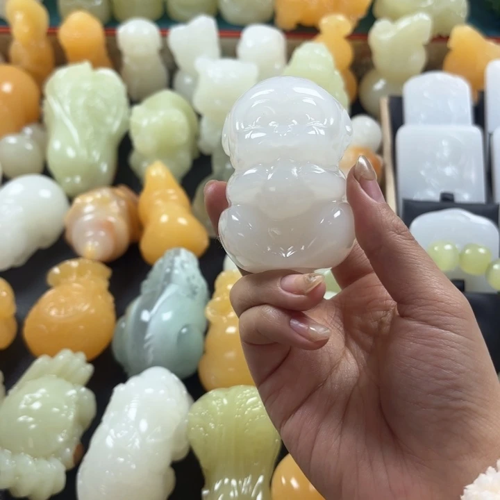 ****～石材昆仑山脉白色小猴