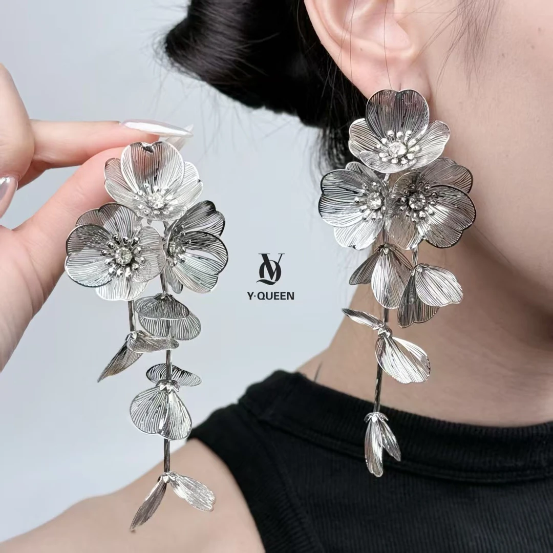 合金锆石耳饰 法式长款锆石花朵银色耳环女2025新款爆款高级耳饰