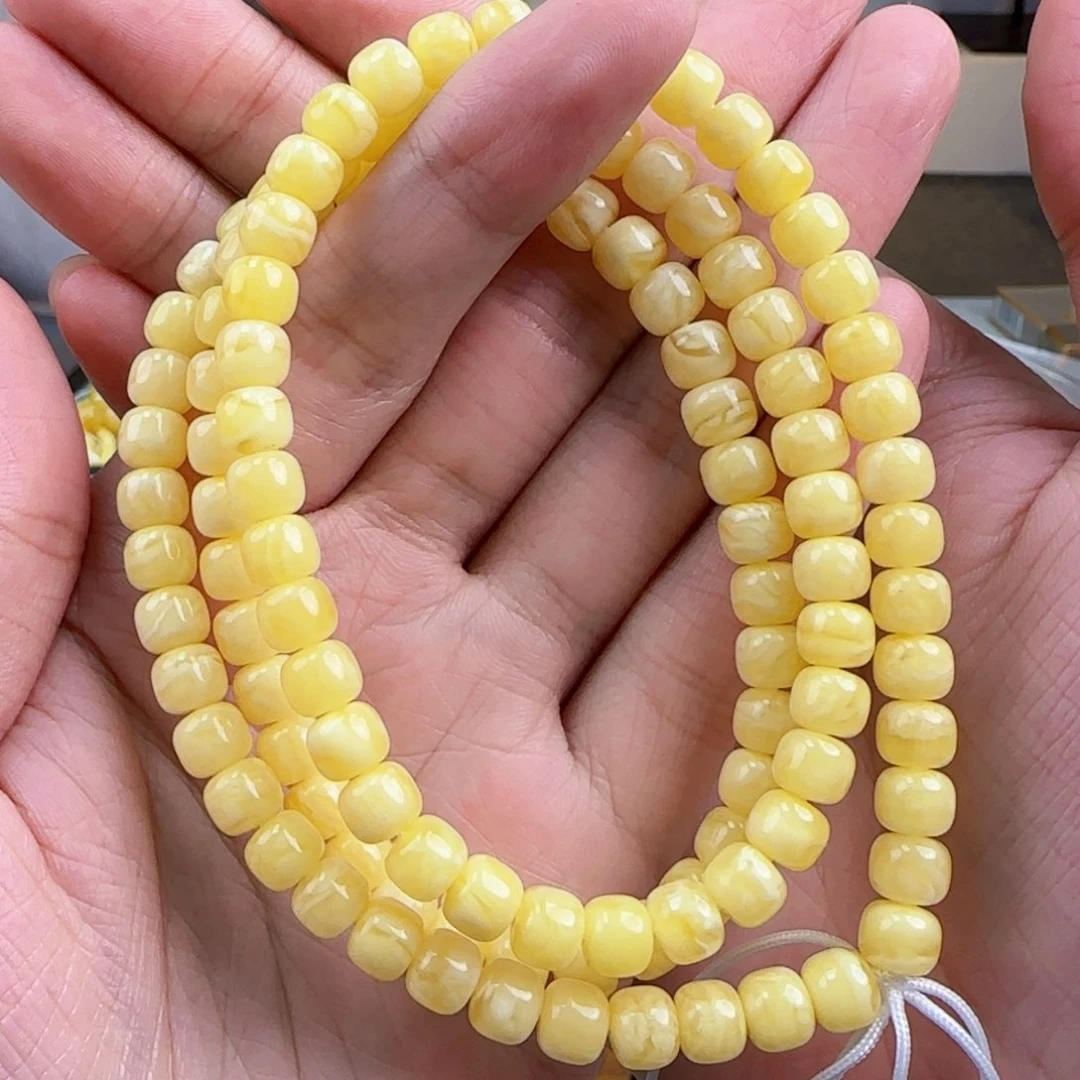 琥珀裸石未镶嵌蜜蜡