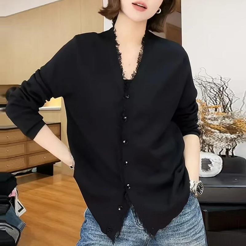 欧货黑色V领纽扣款长袖上衣女2025春秋新款休闲百搭针织开衫外套