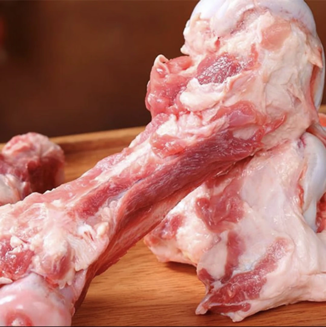 【筒骨尾骨】现场称重广西陆川土黑猪农家散养新鲜现杀 顺丰包邮