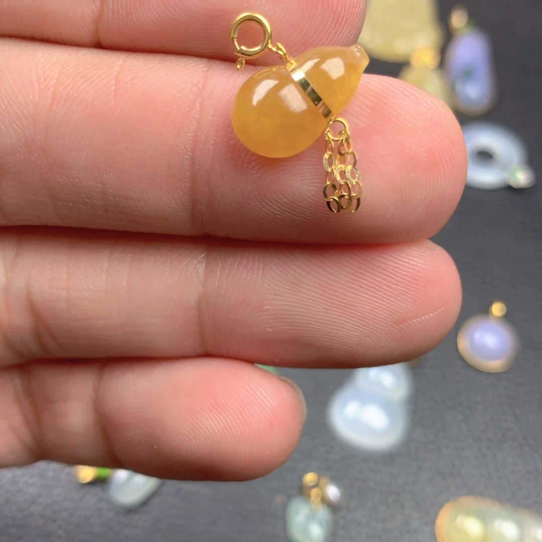 【闪购商品】颈饰18K金镶嵌翡翠别***谁翡翠