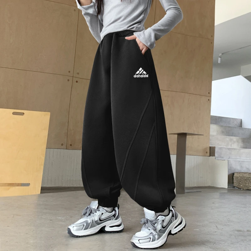 女童洋气运动裤2025春秋儿童宽松休闲哈伦束脚卫裤大童百搭长裤子