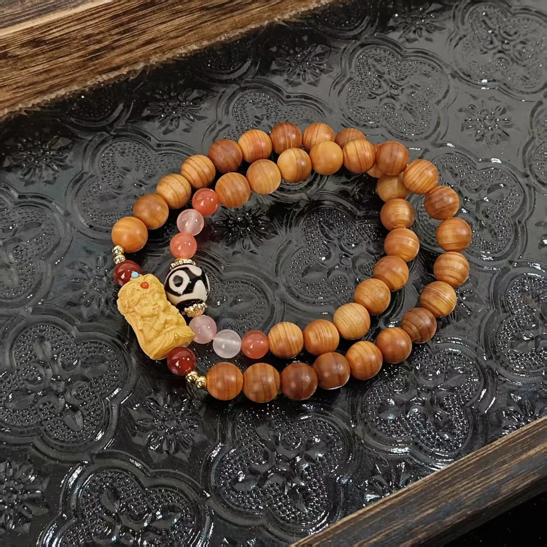 天然玉化红油崖柏8mm 黄杨木扎基拉姆、玛瑙、玉髓双圈手串