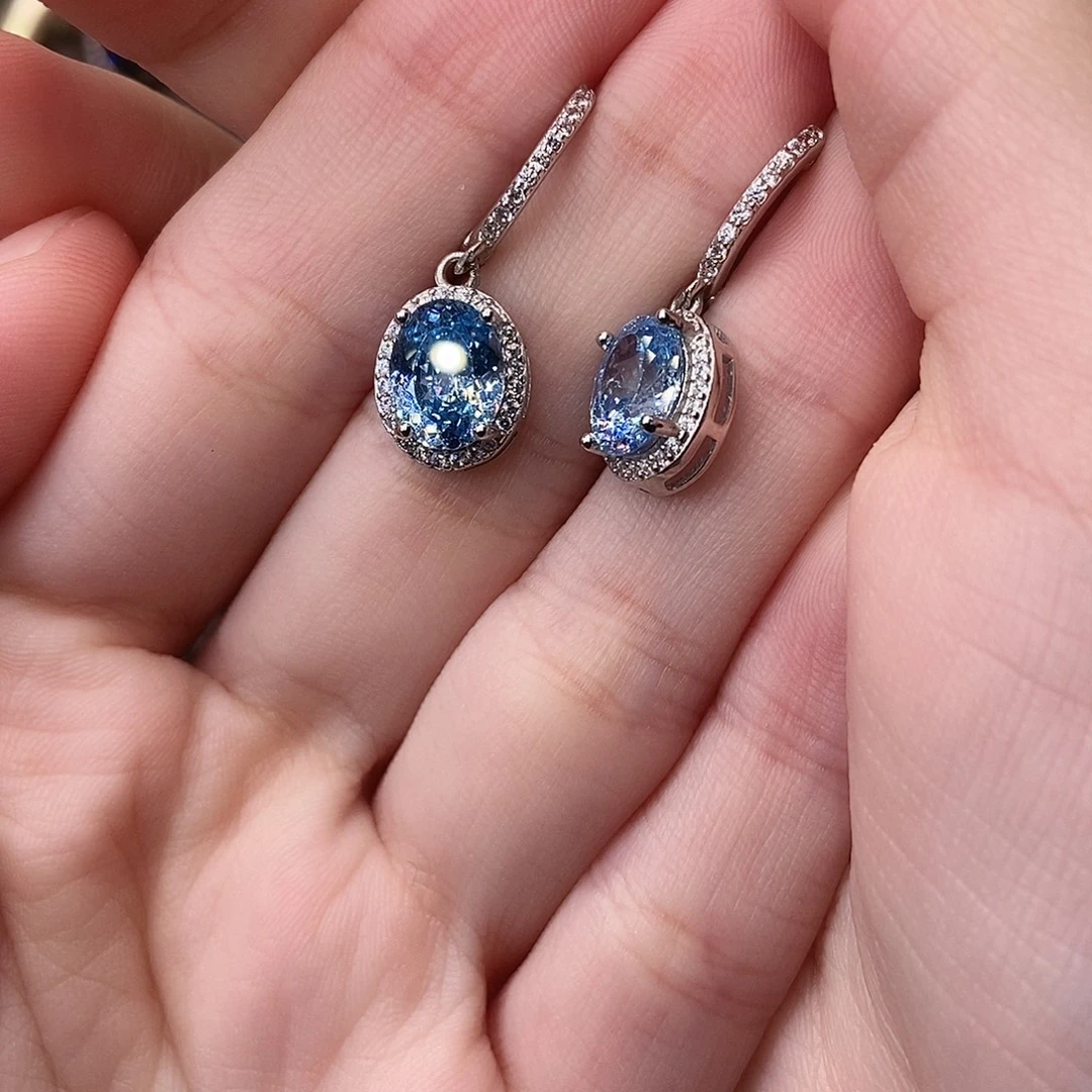 银S925镶嵌海蓝宝石耳饰