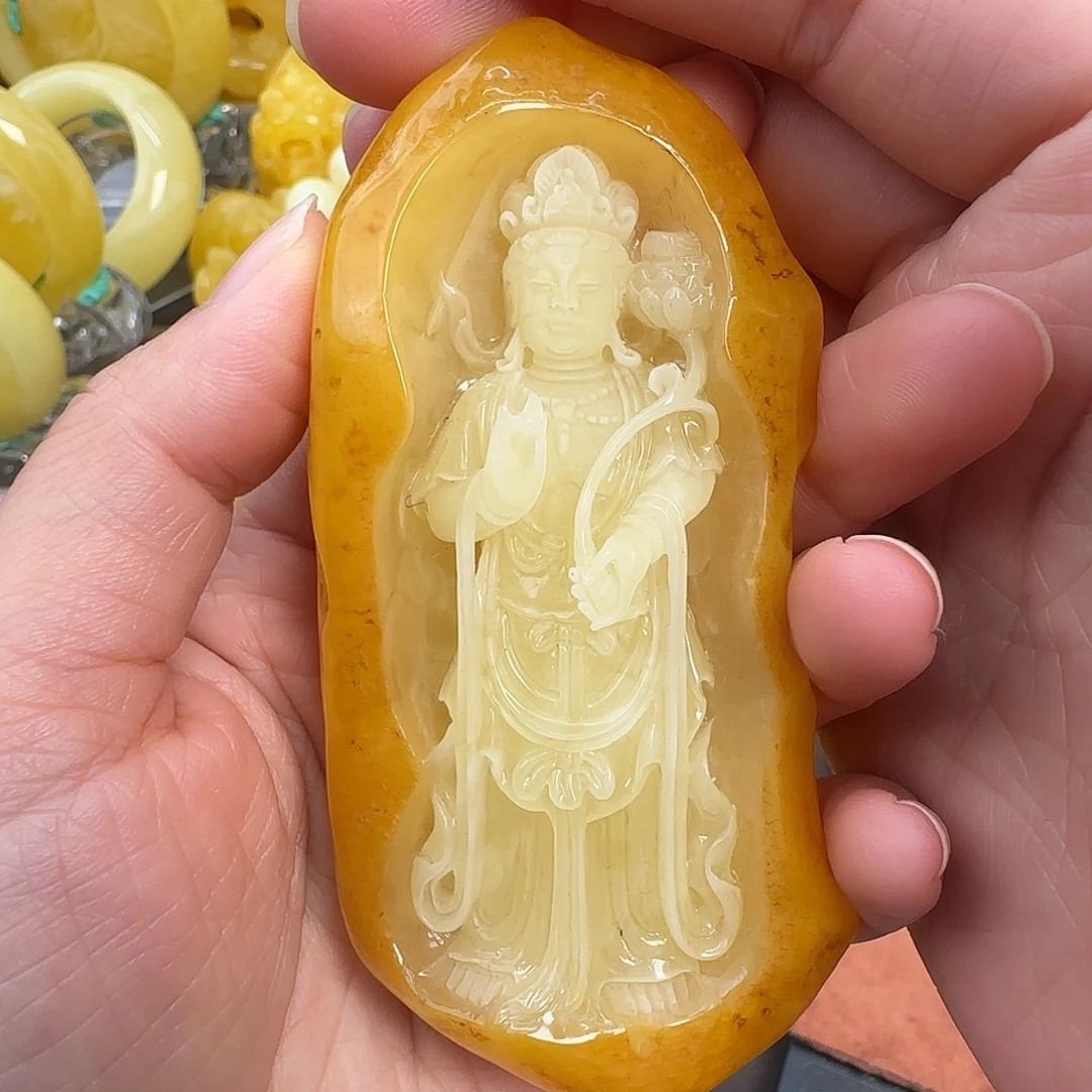 蜜蜡未镶嵌珠宝奇石