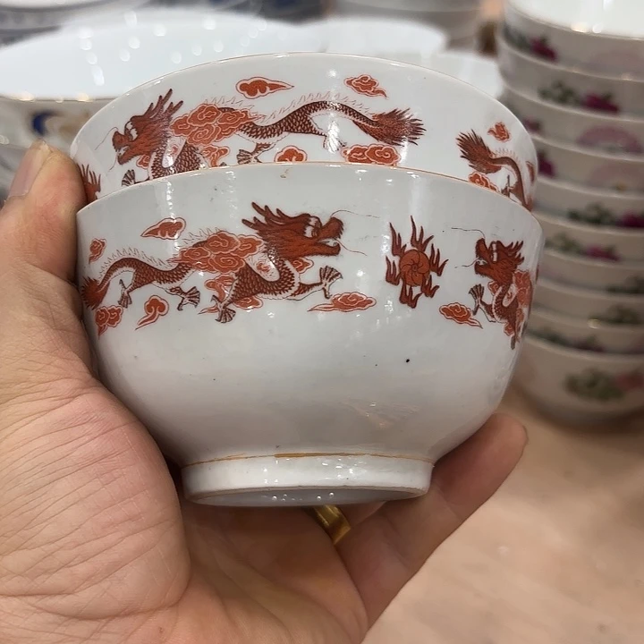 11.5公分米饭馆微瑕有黑点