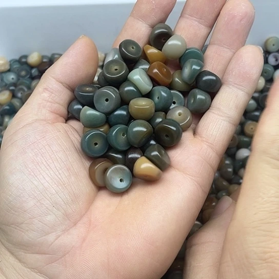 白玉菩提吊坠13深色多宝大肠100颗➕灯牌的10克