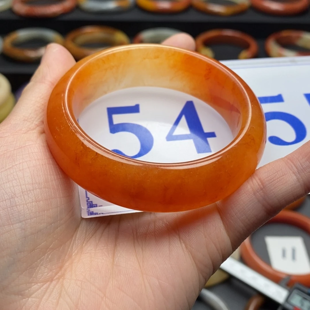 石英质玉（黄龙玉）手镯微瑕未镶嵌