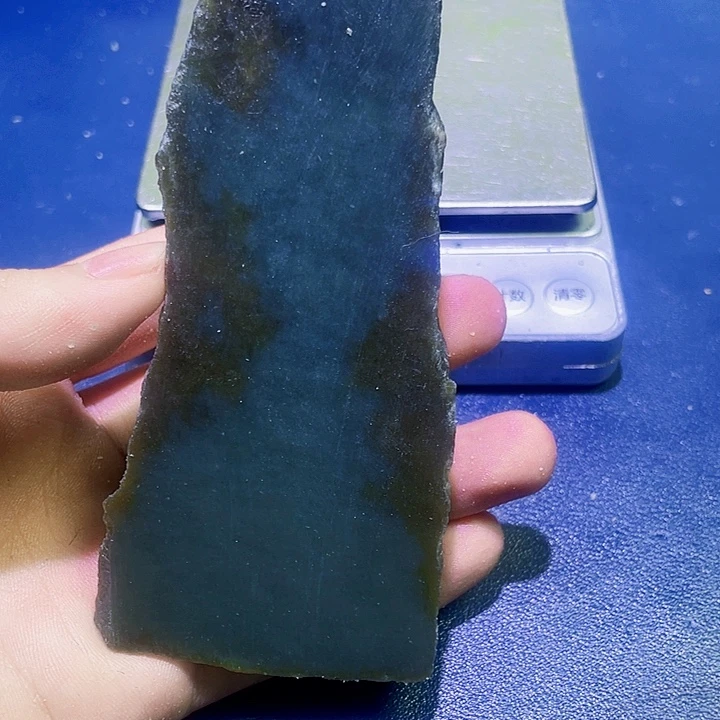 未镶嵌和田玉（糖玉）珠宝半成品