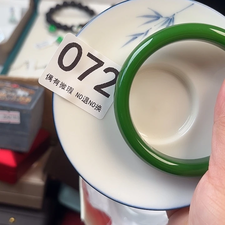 111000。         春****老