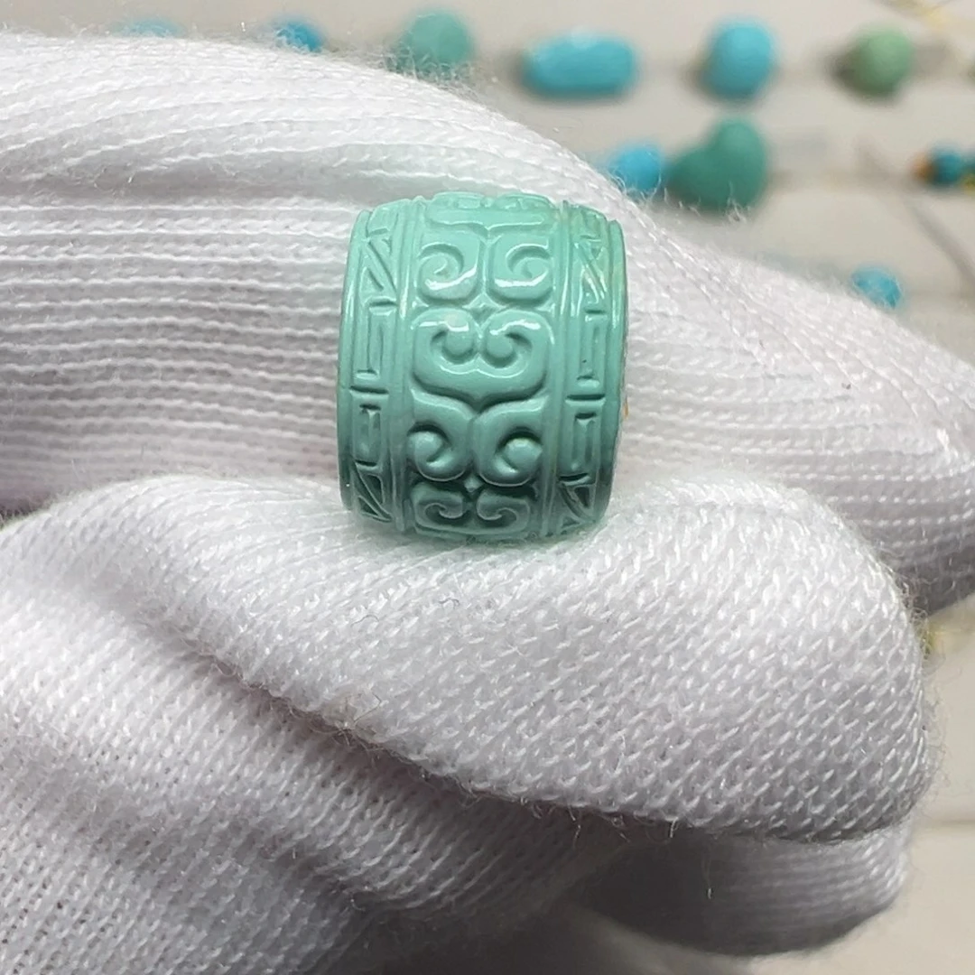 绿松石配饰未镶嵌