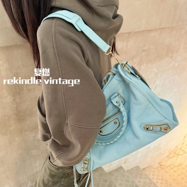 95新 Balenciaga/巴黎世家 复燃精选/山羊皮tiffany蓝中号机车包