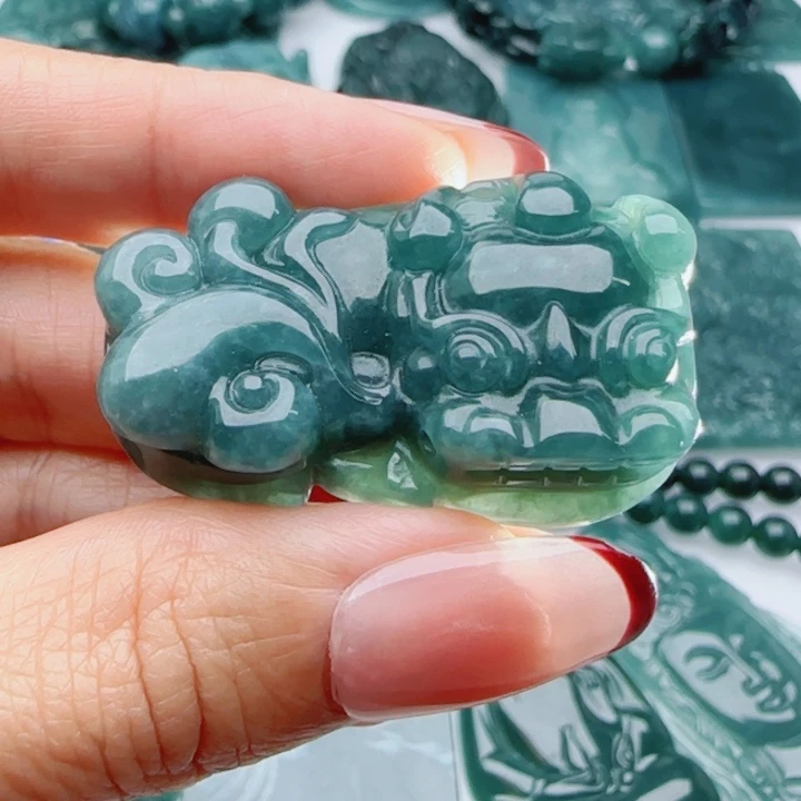 翡翠未镶嵌颈饰多样性发货天然A货翡翠