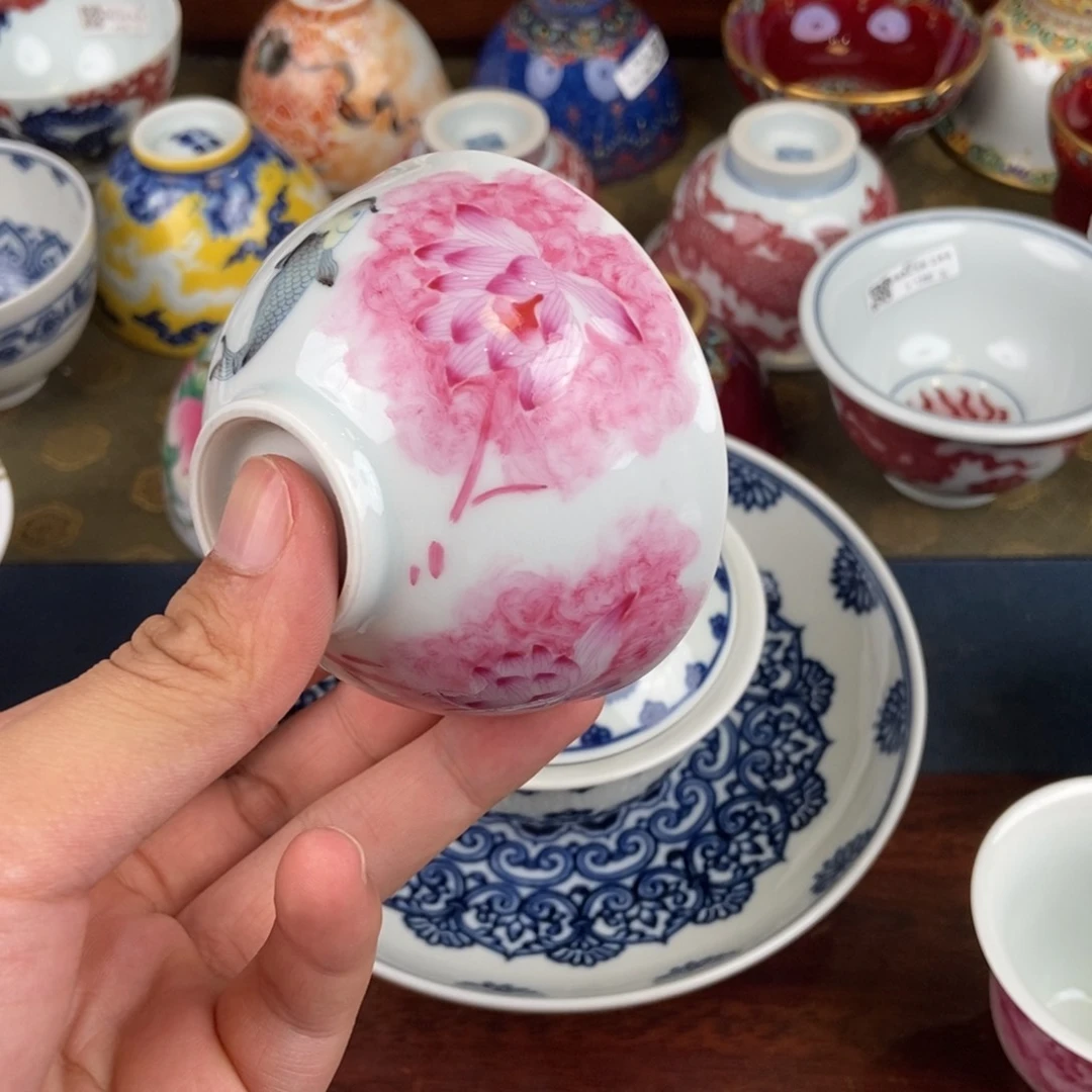陶瓷艺术家的作品是一