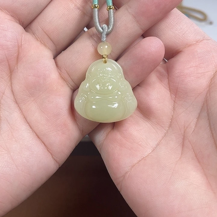 石英质玉未镶嵌颈饰佛公30