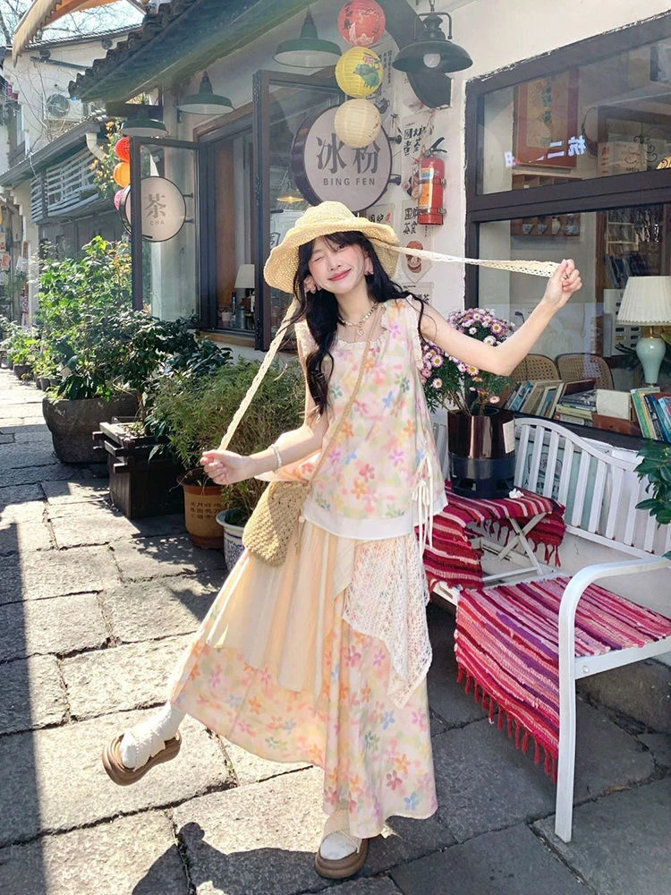 田园风森系套装女夏季新款甜美少女感碎花上衣搭配小众长裙两件套