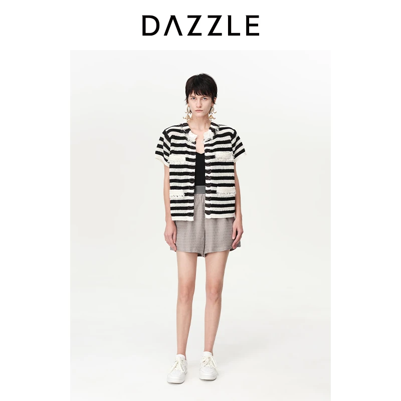 专选DAZZLE地素奥莱针织开衫外套新款宽松法式短袖上衣女2H2E531