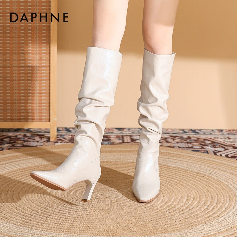 达芙妮堆堆靴女春秋新款尖头高跟西部牛仔风细跟长靴时尚百搭性感