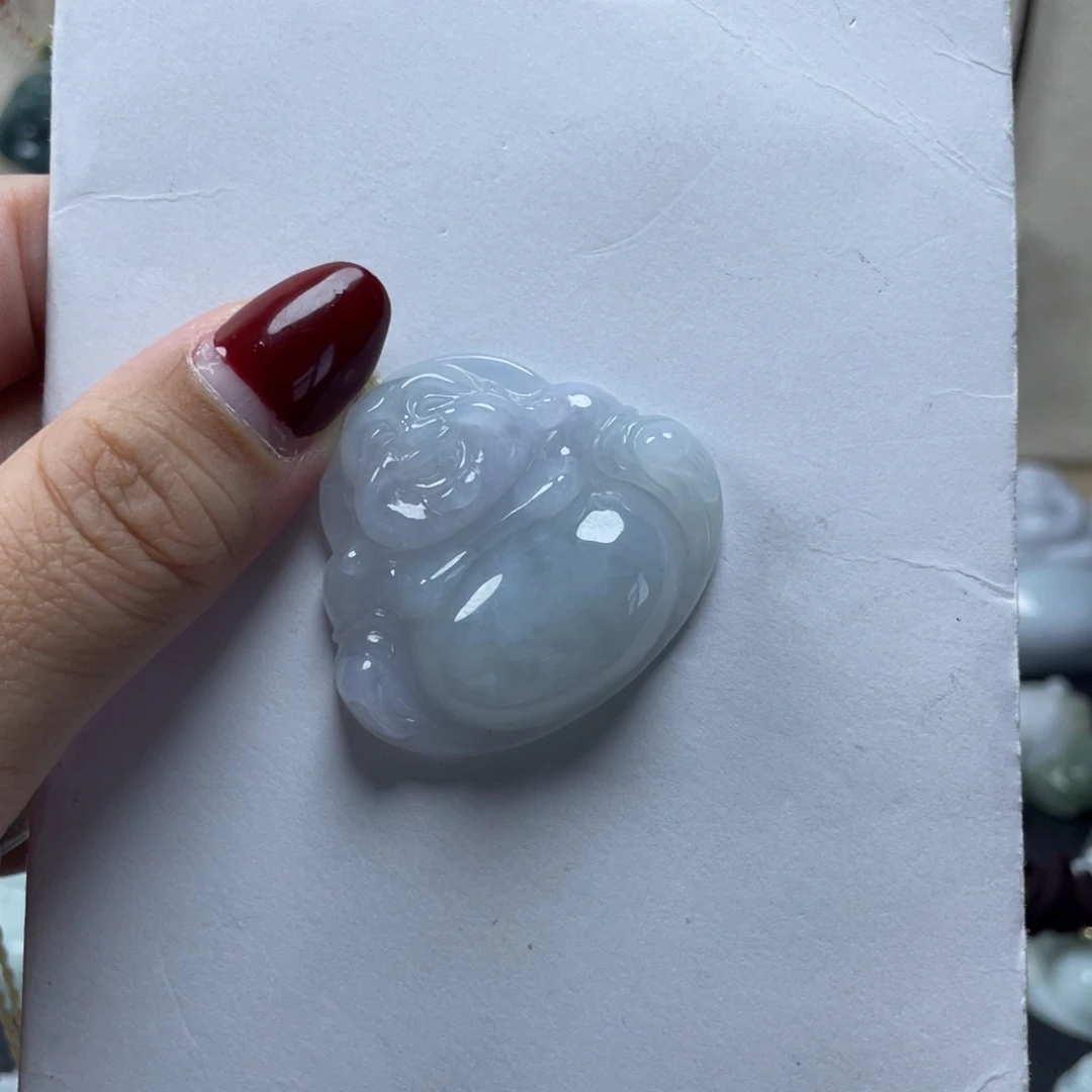 翡翠颈饰未镶嵌杨*宝