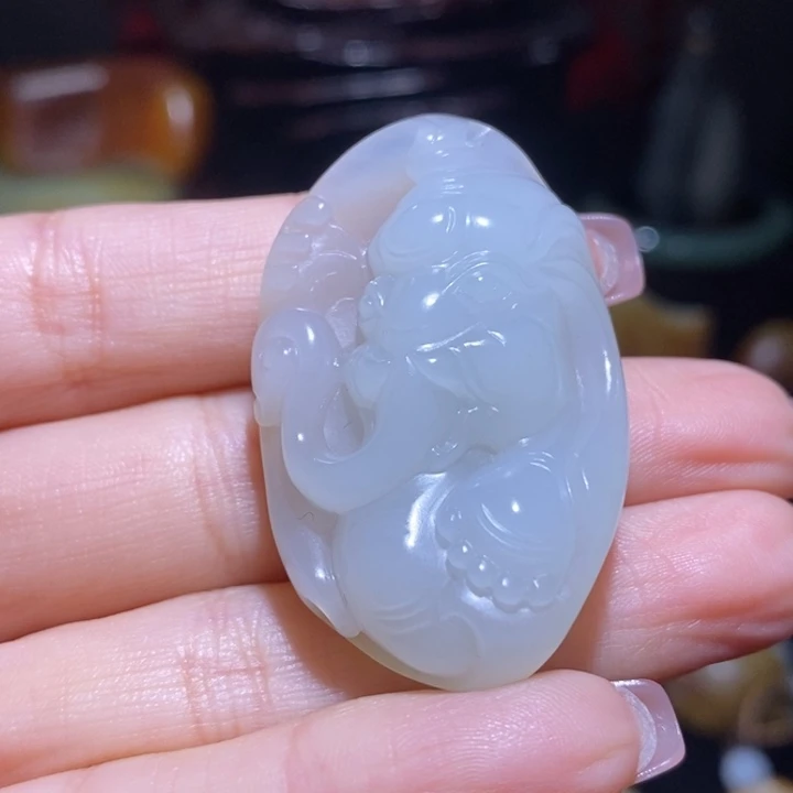 和田玉未镶嵌颈饰