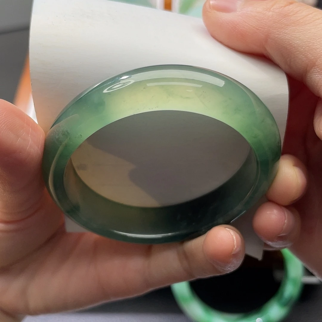 翡翠未镶嵌手镯51.2贵妃冰绿野仙踪～开播漏