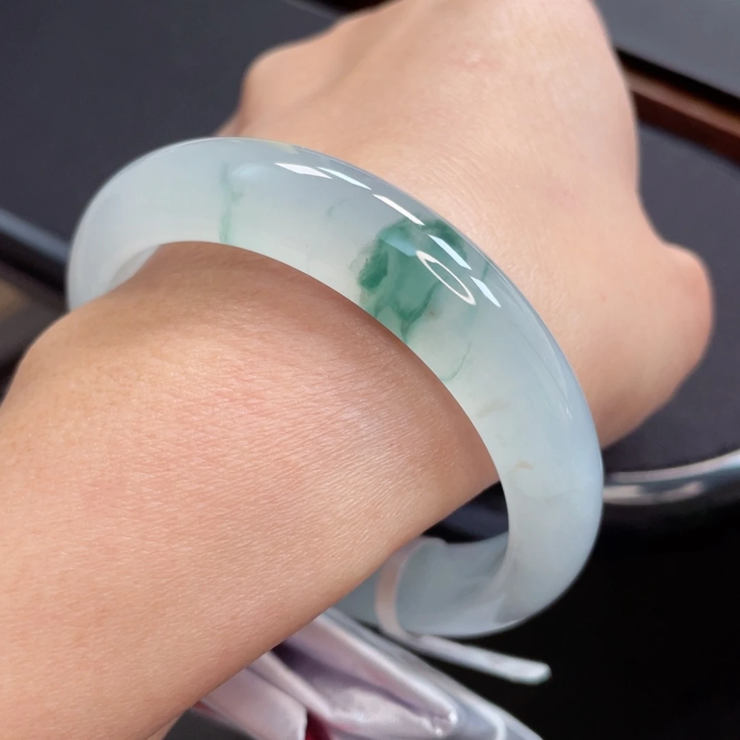 【闪购商品】翡翠手镯未镶嵌55冰透蓝绿花起胶光大气32号