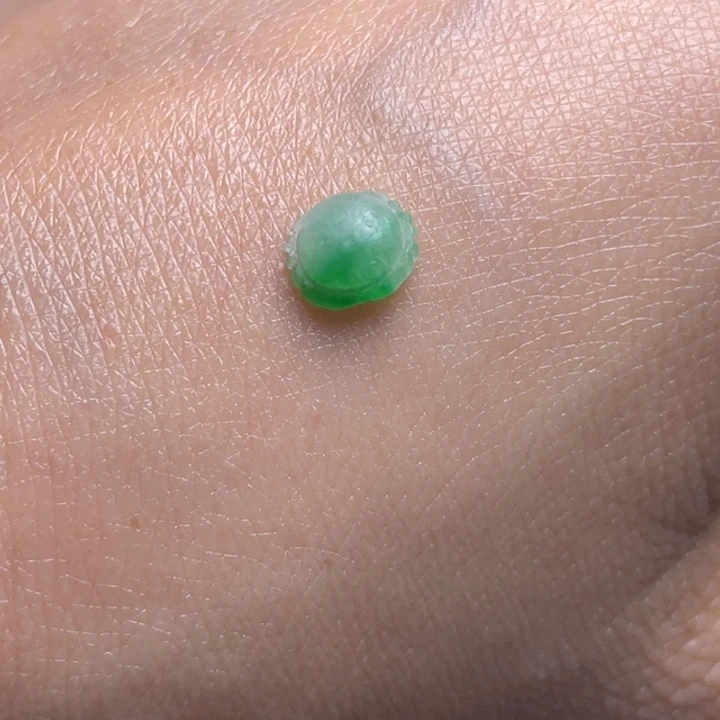 定制翡翠未镶嵌天然翡翠A货螃蟹