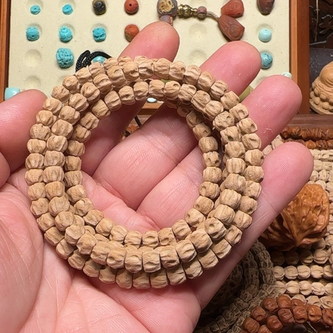 平***㎞柏香籽/百香籽吊坠