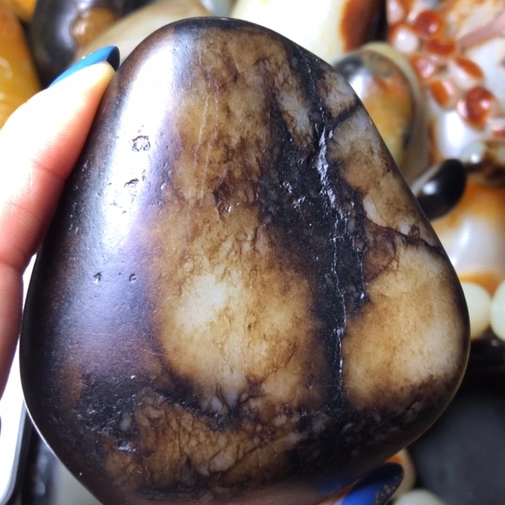 和田玉未镶嵌珠宝奇石