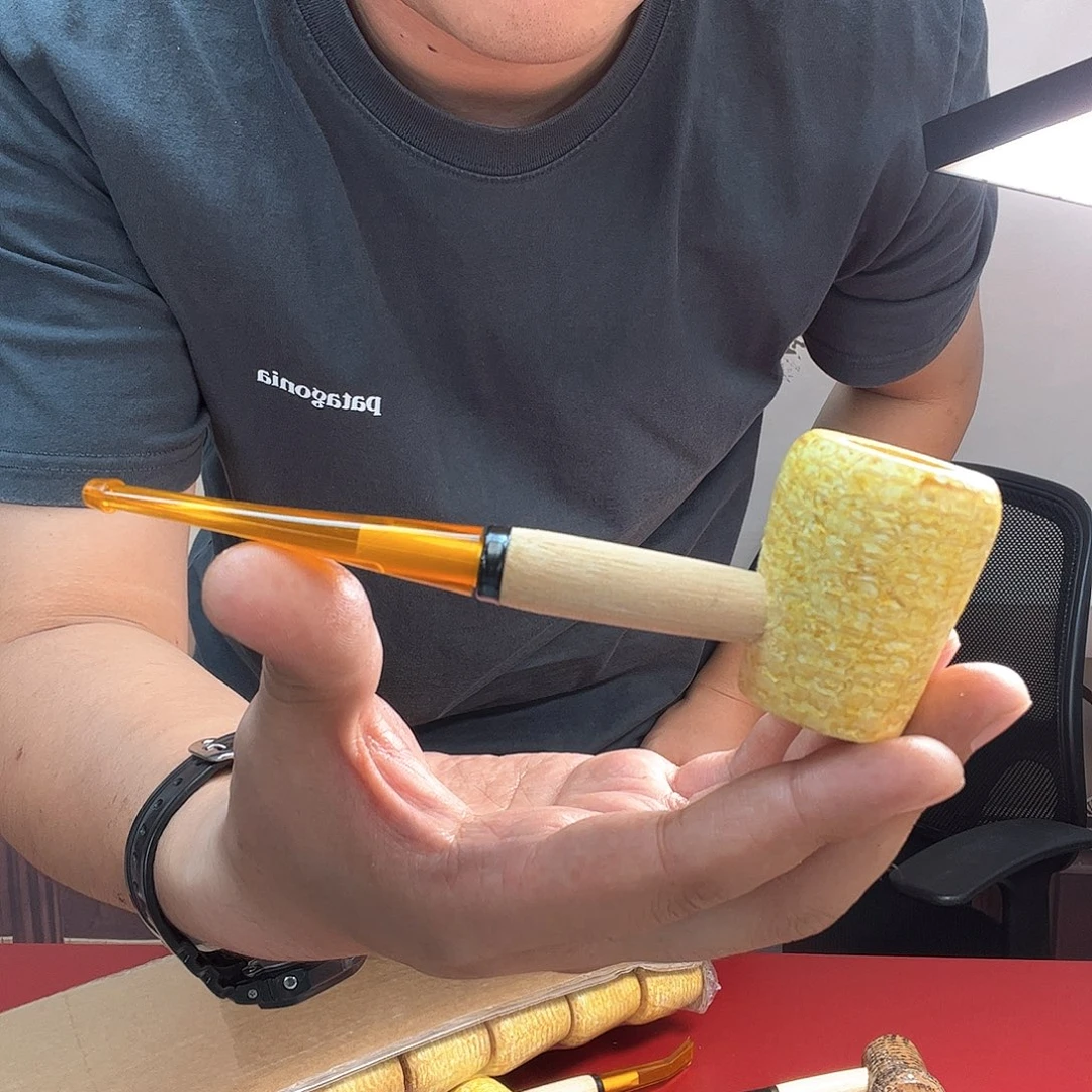 美国密苏里玉米烟斗