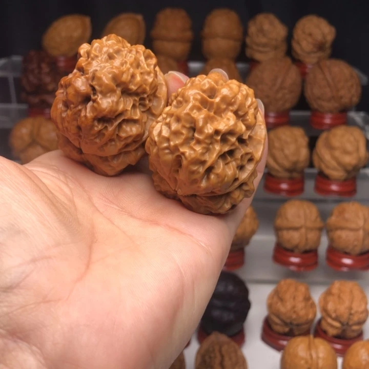 桃核吊坠1上古金蟾