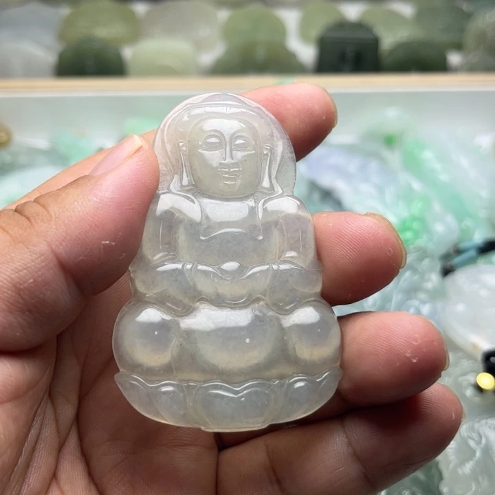 翡翠未镶嵌颈饰挂件