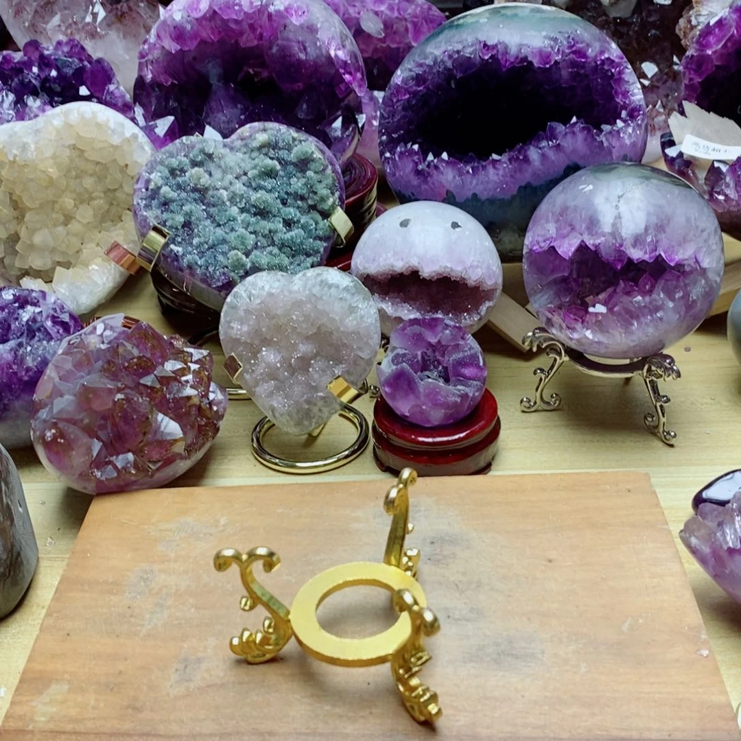 未镶嵌水晶大型摆件（非配饰）