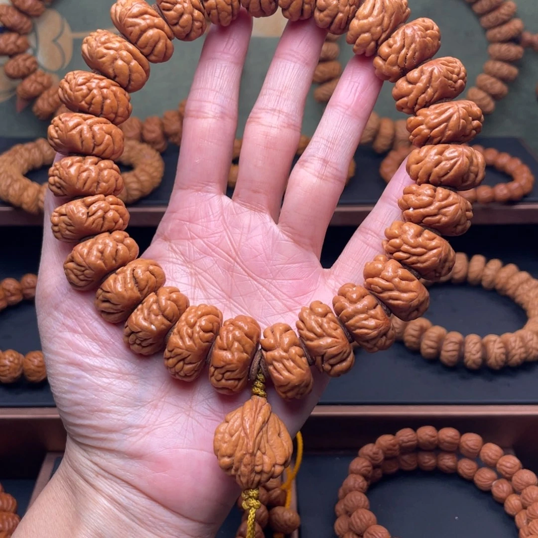 桃核手串22豹子头