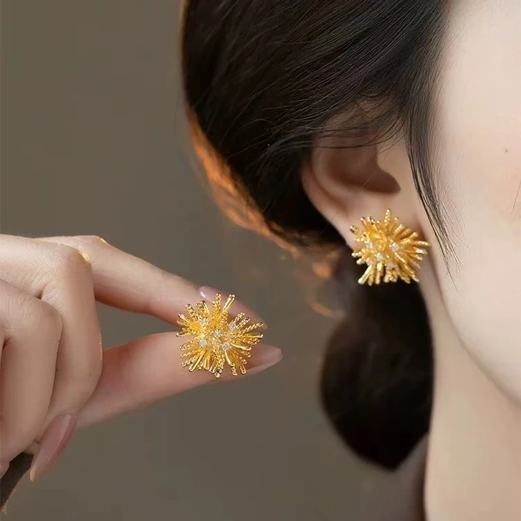 铜合金耳饰 浪漫烟花轻奢高级小众金色气质奢华独特百搭耳钉1602