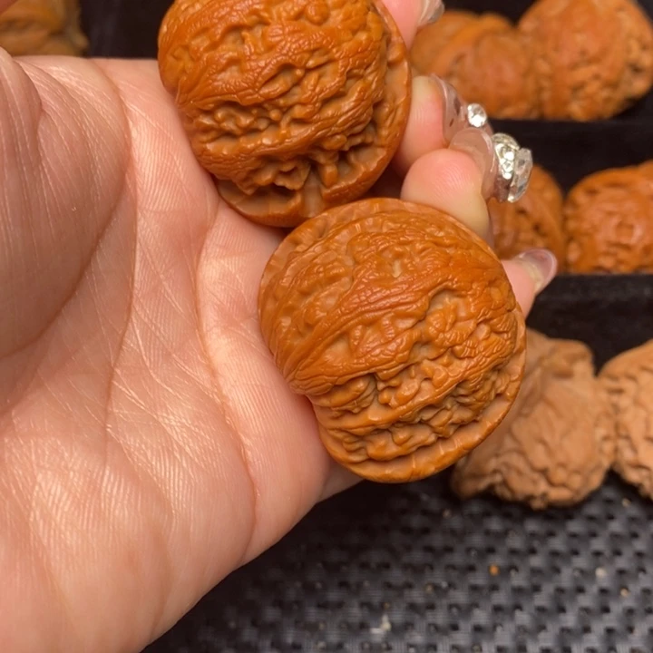 秦岭野生文玩核桃12