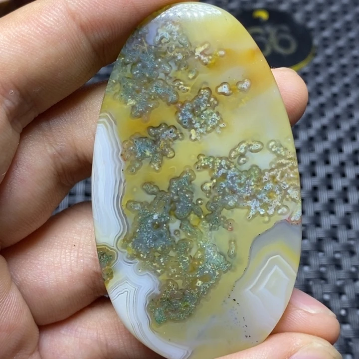 飞***晴玛瑙/玉髓未镶嵌1