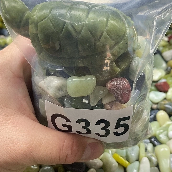 岫玉鱼缸石未镶嵌