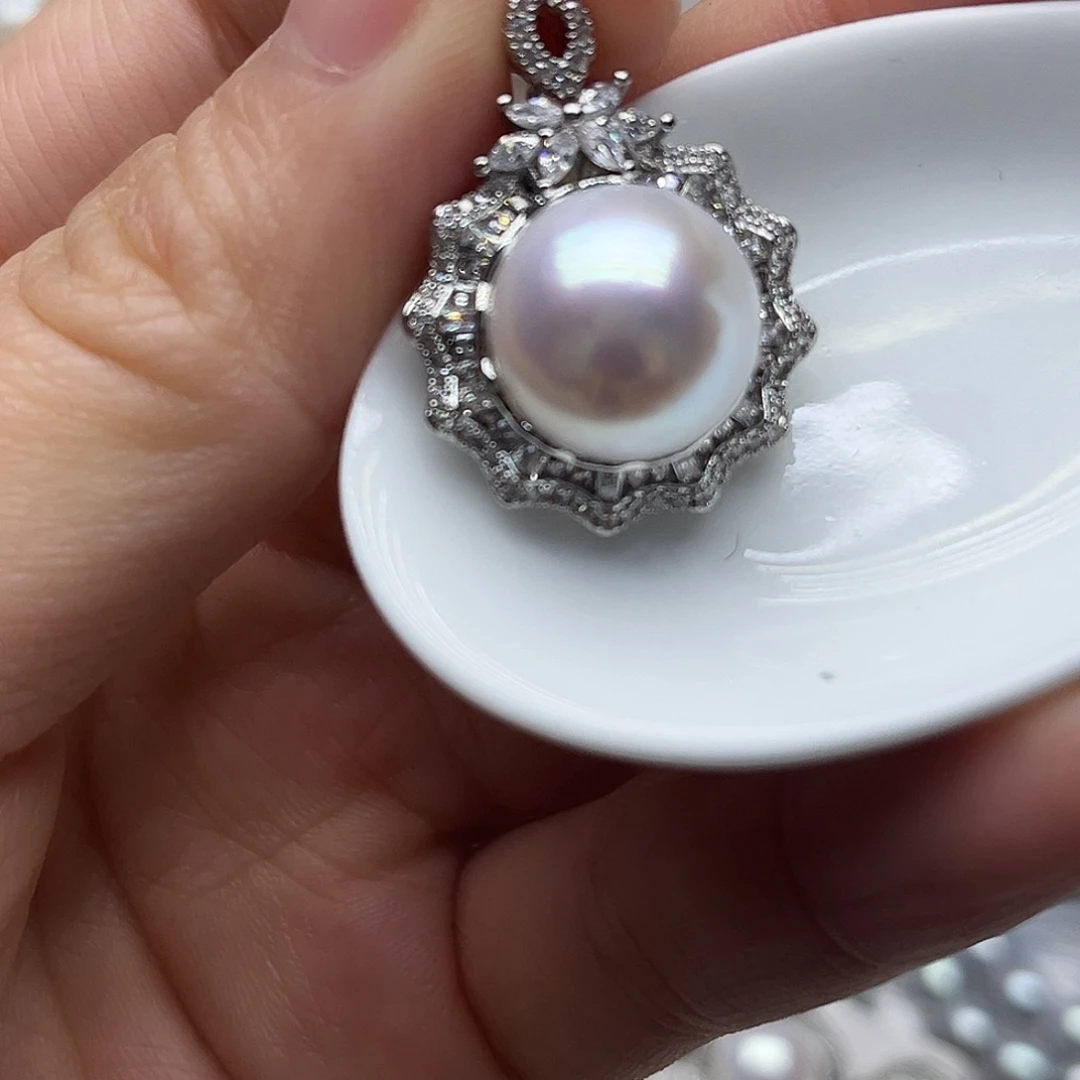 未镶嵌淡水珍珠吊坠