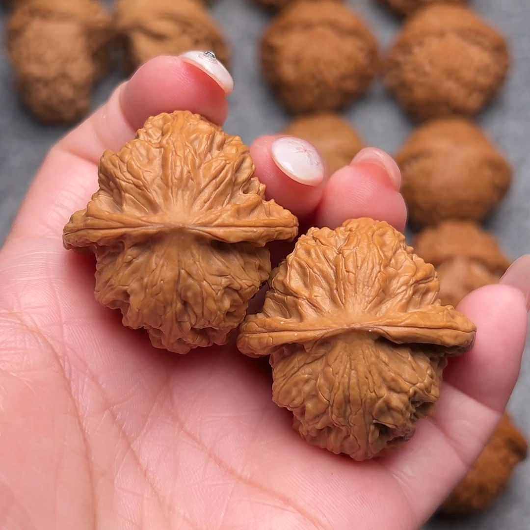 把件文玩核桃精品野狼狮子头38+全品