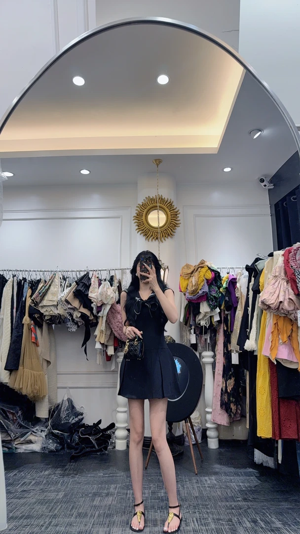 大气元（连衣裙）财阀千金海军领学院裙