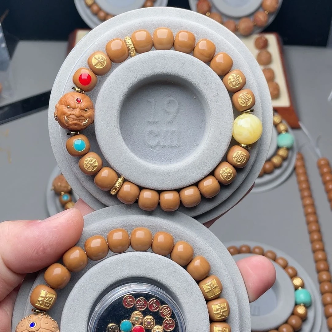 猴头核桃手串好****件老型，全品精工特价